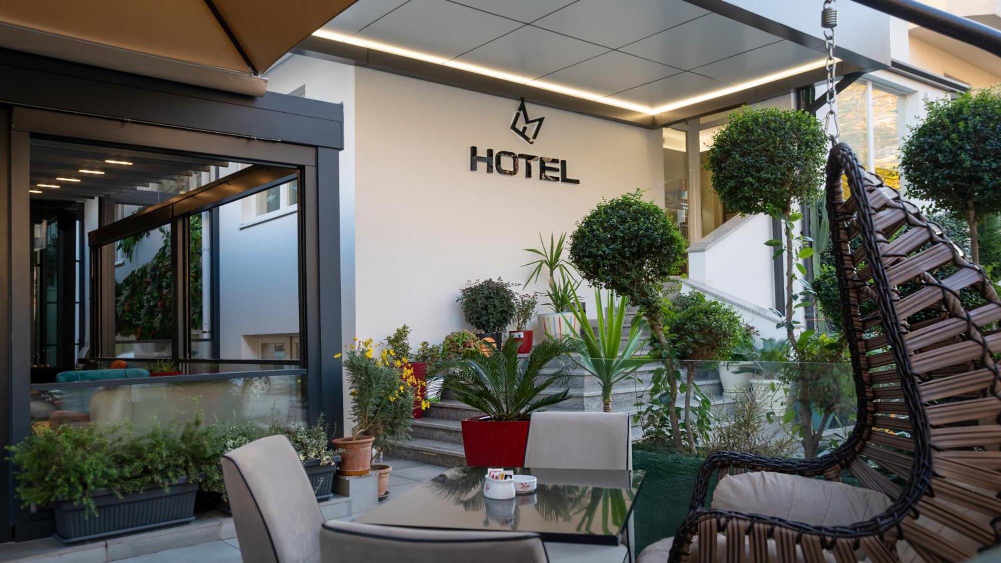 F&M Hotel 2 Tirana Extérieur photo